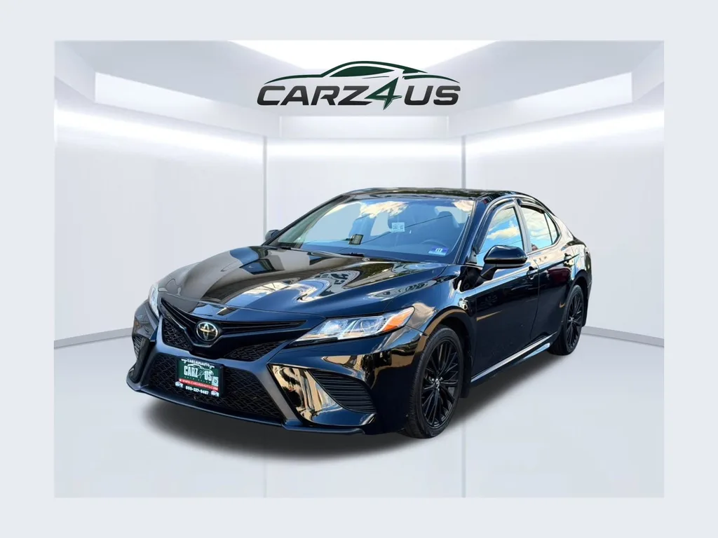 2019 Toyota Camry SE