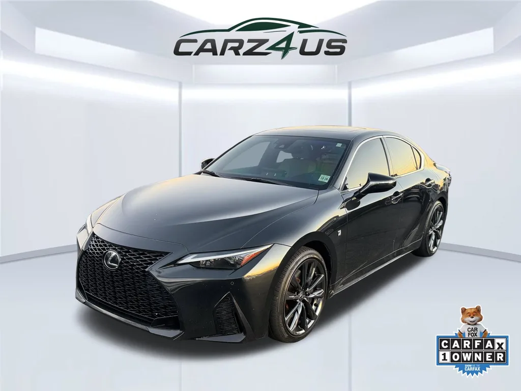 2023 Lexus IS