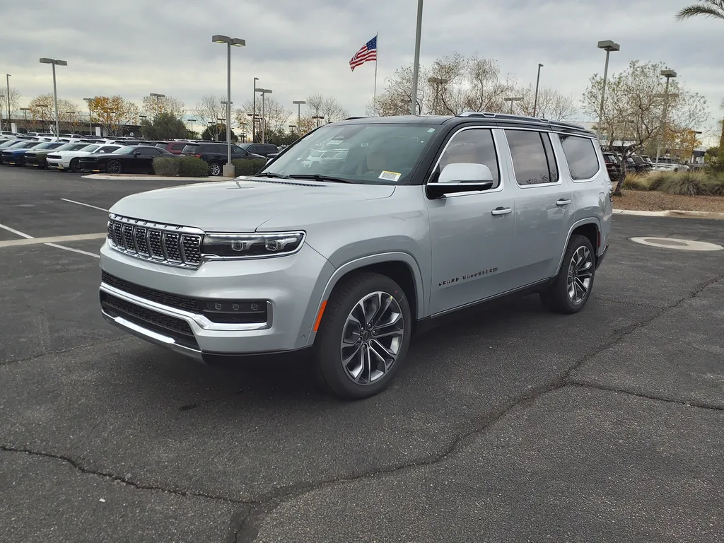 2022 Jeep Grand Wagoneer