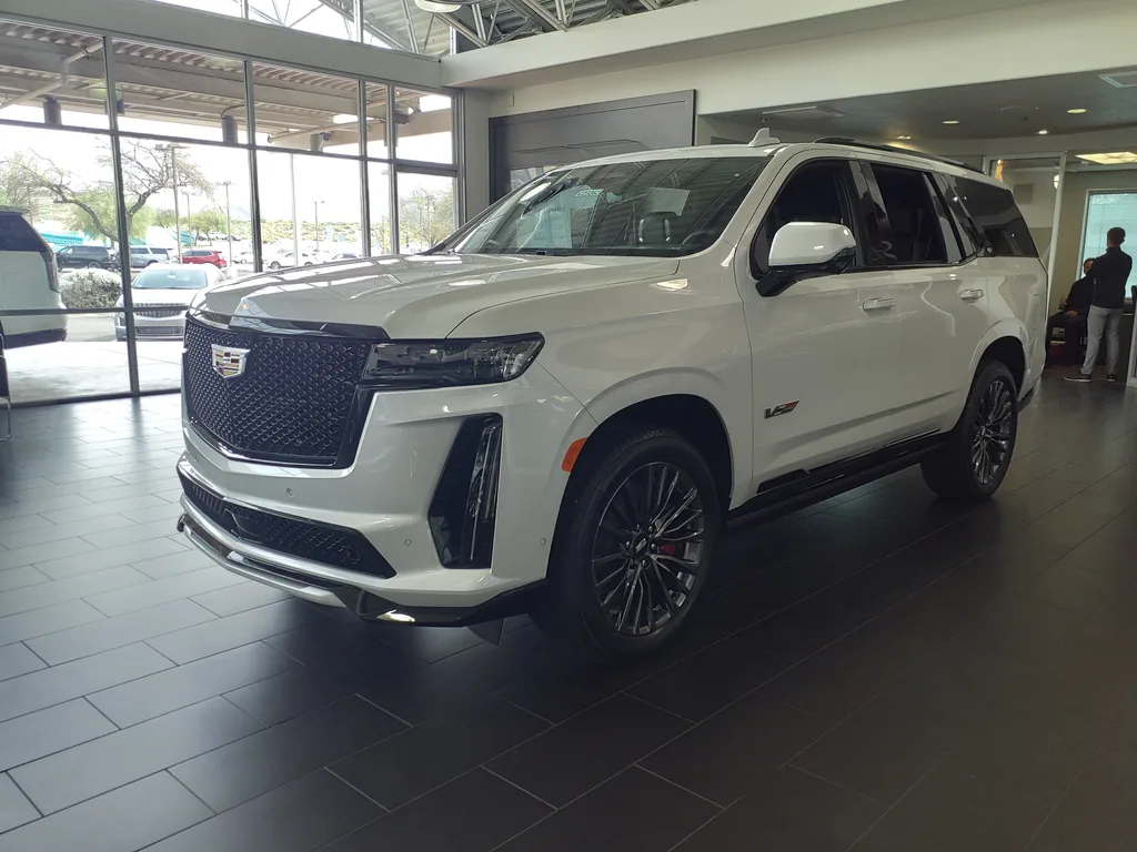 2023 Cadillac Escalade-V
